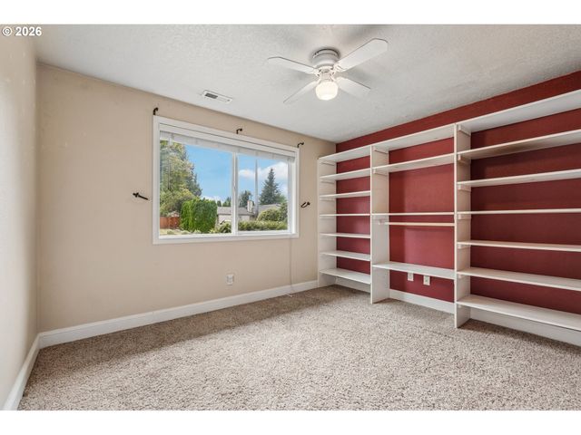 546 Se PAROPA Pl, Gresham, OR 97080