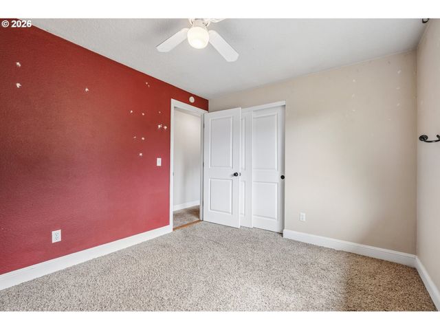 546 Se PAROPA Pl, Gresham, OR 97080
