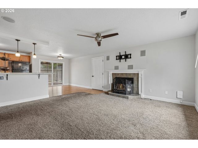 546 Se PAROPA Pl, Gresham, OR 97080