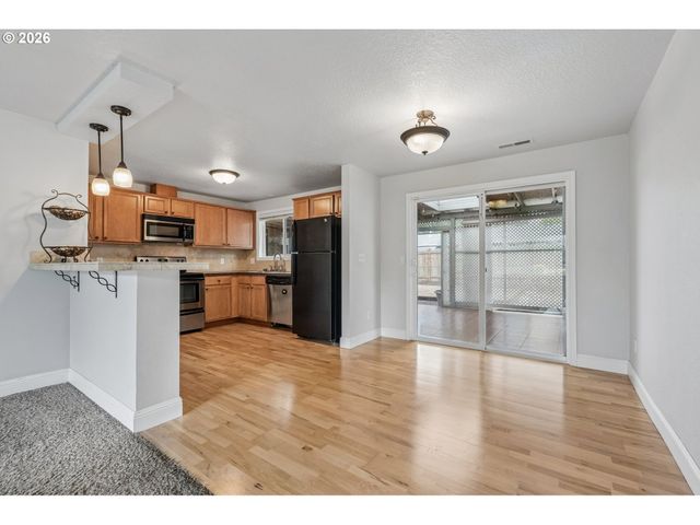 546 Se PAROPA Pl, Gresham, OR 97080