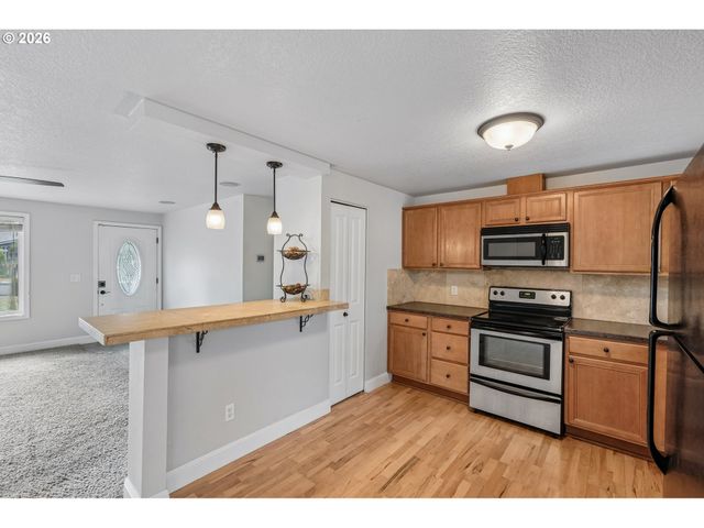 546 Se PAROPA Pl, Gresham, OR 97080