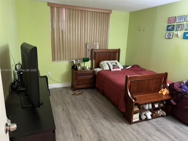 2750 NE 183rd St 1503, Aventura, FL 33160