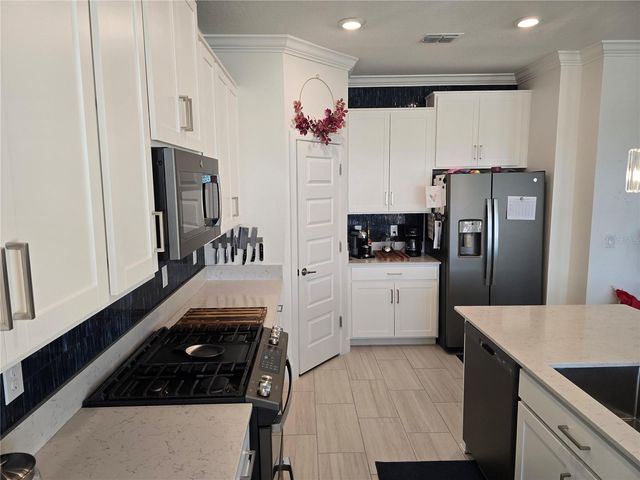 8280 ROLLING TIDES DRIVE, New Port Richey, FL 34655