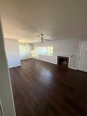 6421 Grattan Way, North Highlands, CA 95660