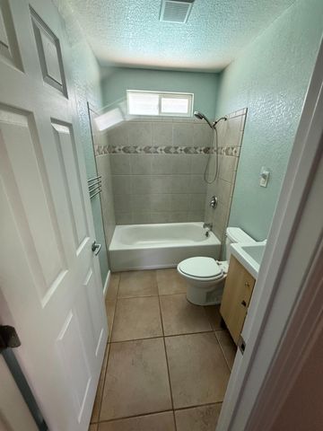 6421 Grattan Way, North Highlands, CA 95660