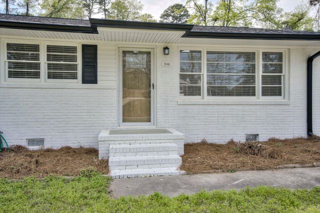 1941 Bunting Drive, North Augusta, SC 29841