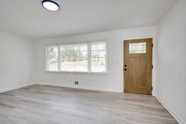 1941 Bunting Drive, North Augusta, SC 29841