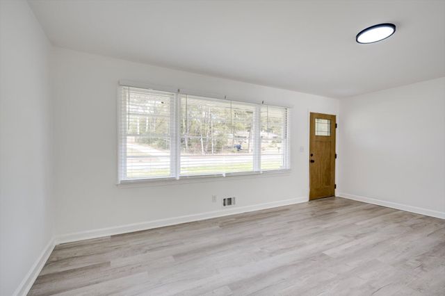 1941 Bunting Drive, North Augusta, SC 29841