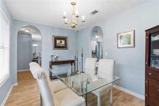 3132 Victoria Place Drive, Loganville, GA 30052