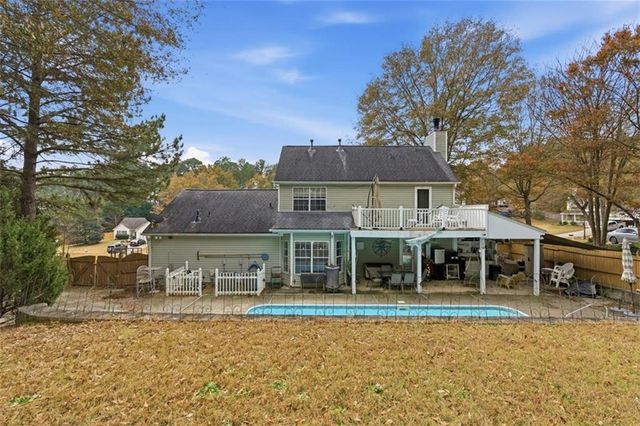 3132 Victoria Place Drive, Loganville, GA 30052