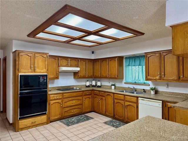 2600 W Chapin Road, Edinburg, TX 78541