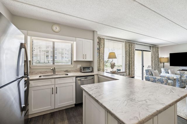 1030 Highway 98 A107, Destin, FL 32541