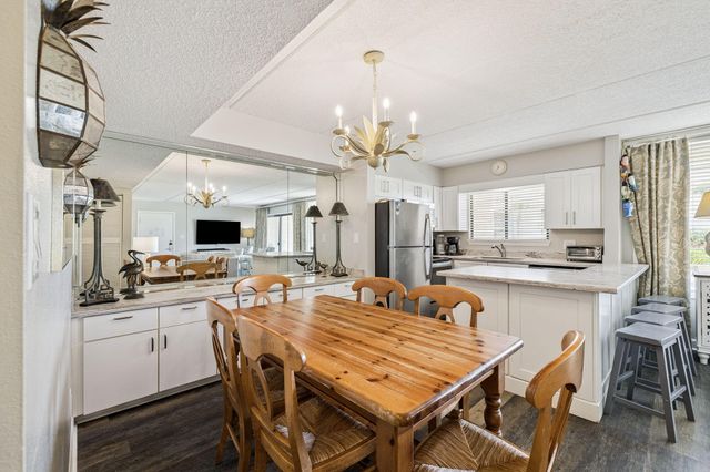 1030 Highway 98 A107, Destin, FL 32541