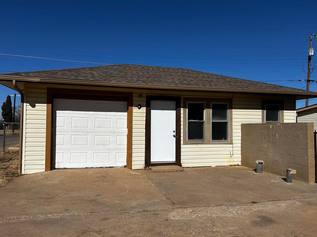 924 46th Street, Lubbock, TX 79412