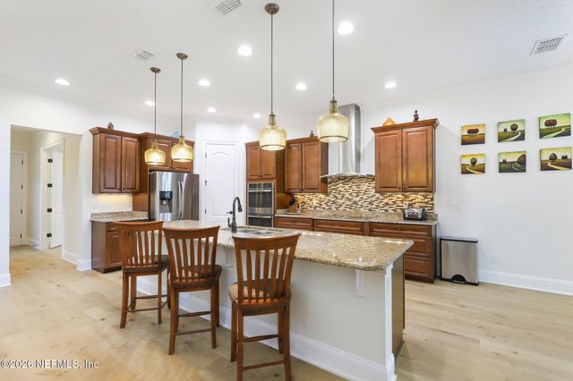 156 WELLWOOD Avenue, St. Johns, FL 32259