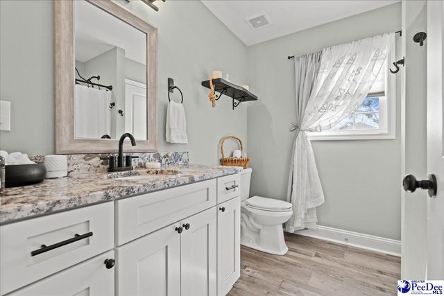 7429 E National Cemetery, Florence, SC 29506