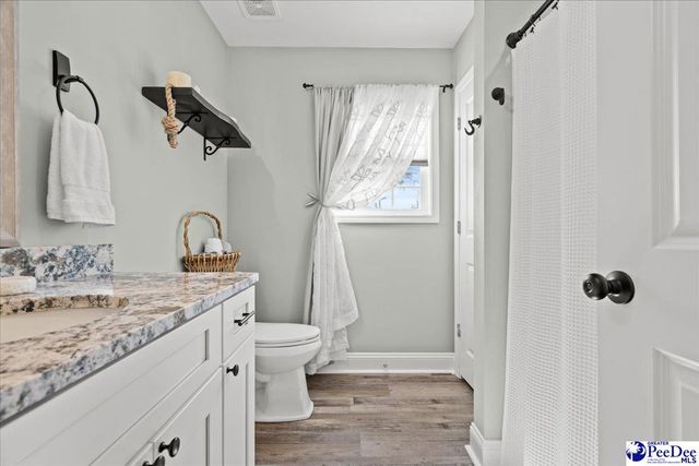 7429 E National Cemetery, Florence, SC 29506