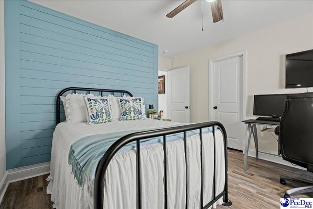 7429 E National Cemetery, Florence, SC 29506