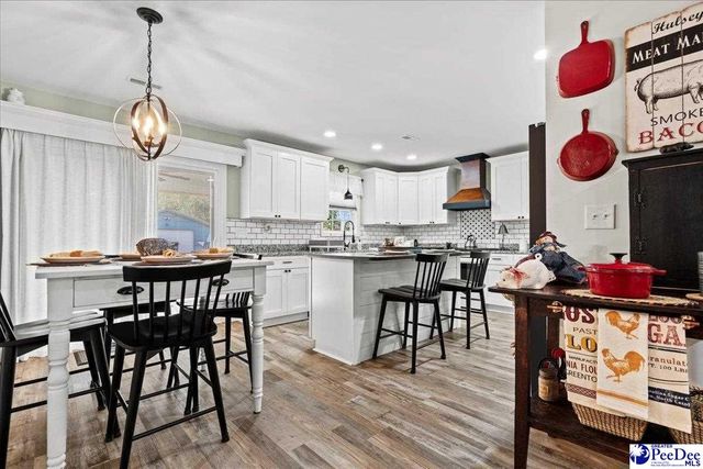 7429 E National Cemetery, Florence, SC 29506