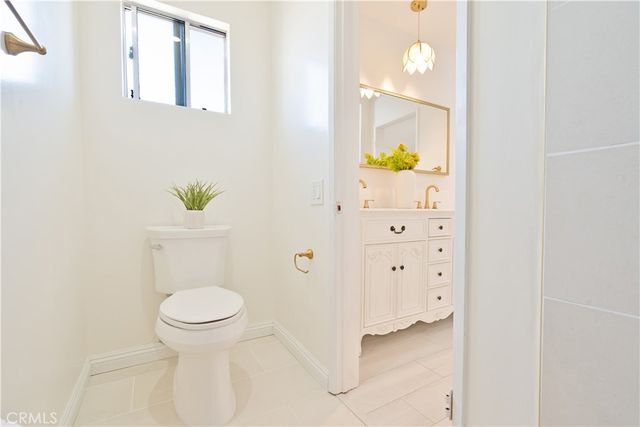 5400 Lindley Avenue 322, Encino, CA 91316
