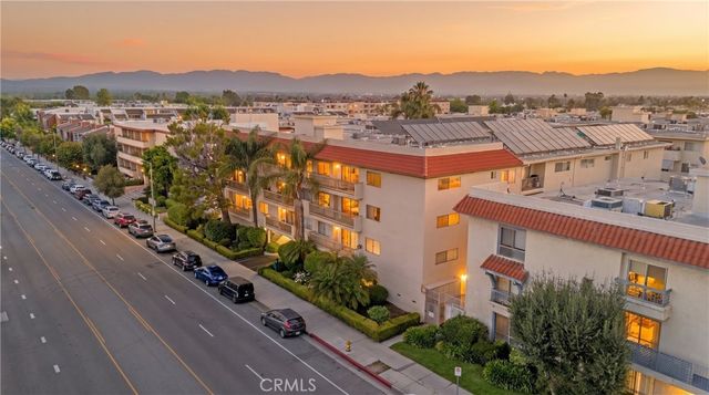 5400 Lindley Avenue 322, Encino, CA 91316