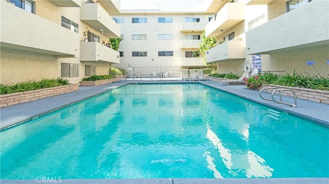 5400 Lindley Avenue 322, Encino, CA 91316