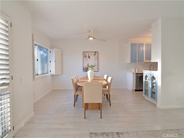 5400 Lindley Avenue 322, Encino, CA 91316