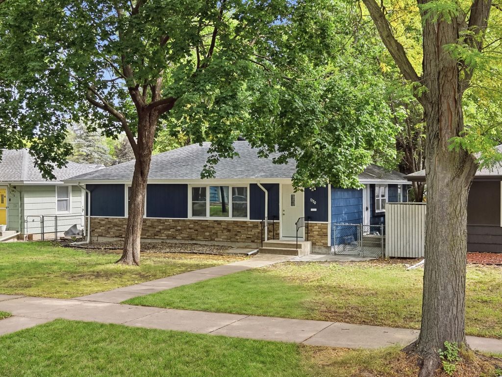 5130 Queen Avenue N, Minneapolis, MN 55430 — exterior