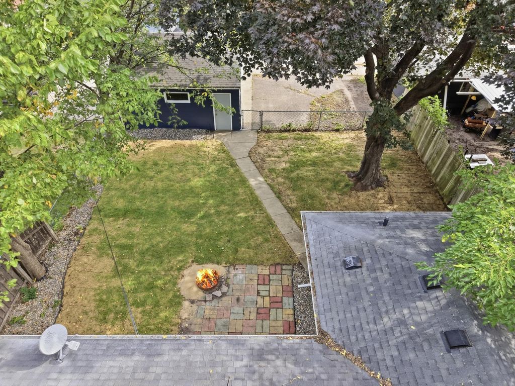 5130 Queen Avenue N, Minneapolis, MN 55430 — photo 2