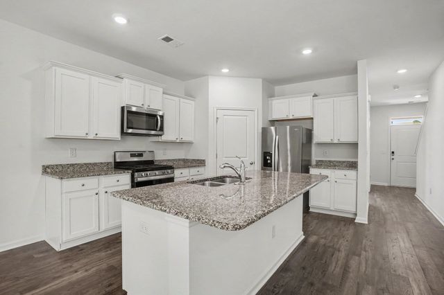 1149 Maxwell Dr., Little River, SC 29566