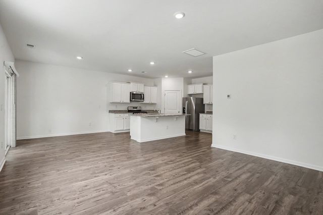 1149 Maxwell Dr., Little River, SC 29566