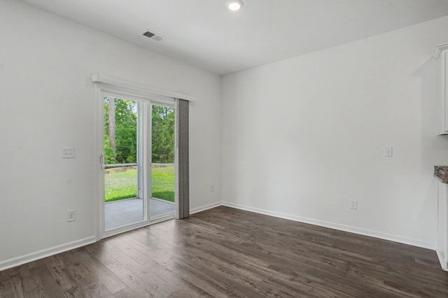 1149 Maxwell Dr., Little River, SC 29566
