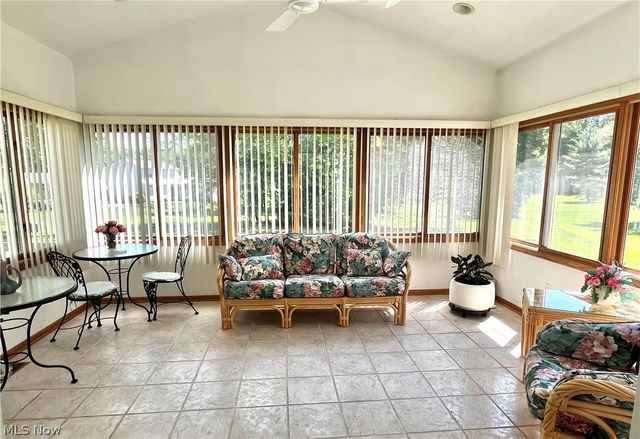 4524 Leawood Drive NE, Canton, OH 44714
