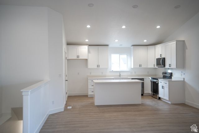 2287 E MARIGOLD DR, Eagle Mountain, UT 84005