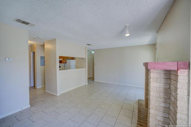 7528 Windsor Oaks, San Antonio, TX 78239