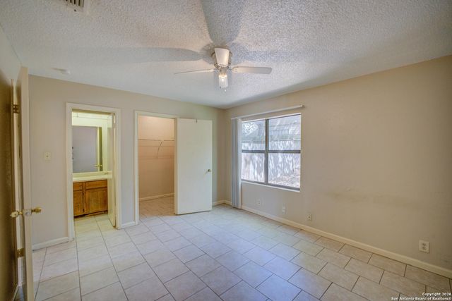 7528 Windsor Oaks, San Antonio, TX 78239