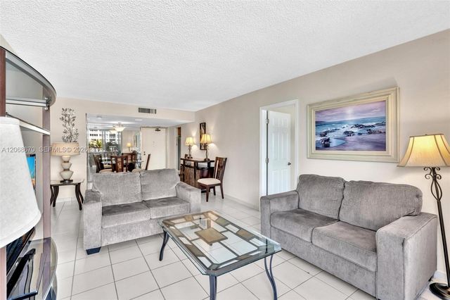 9273 Collins Avenue 308, Surfside, FL 33154