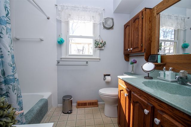 8077 W Q Avenue, Kalamazoo, MI 49009