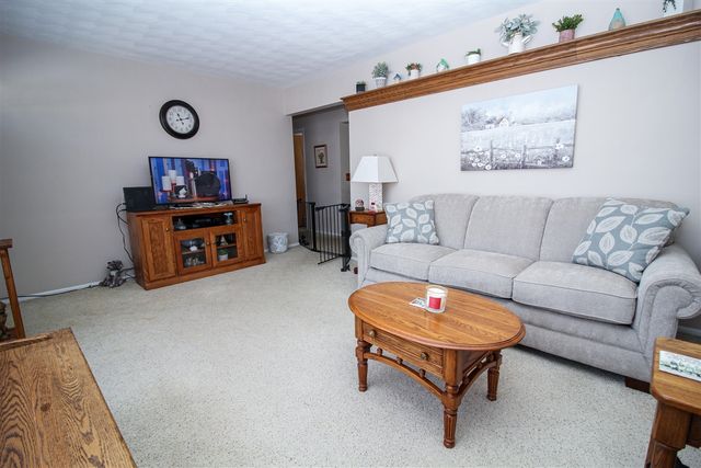 8077 W Q Avenue, Kalamazoo, MI 49009