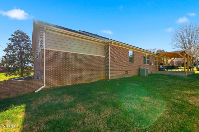 3102 Lee Drive, Morristown, TN 37814