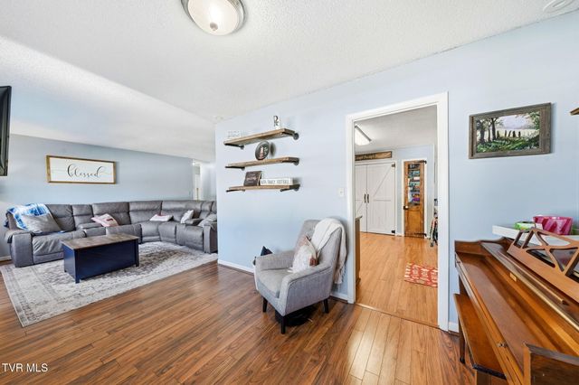 3102 Lee Drive, Morristown, TN 37814