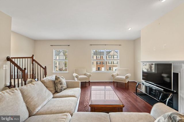 2210 MALLARD LANDING DR, Fredericksburg, VA 22408