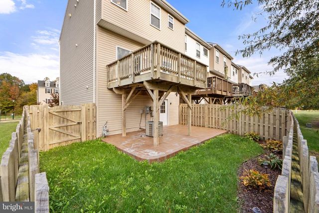 2210 MALLARD LANDING DR, Fredericksburg, VA 22408