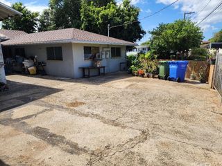 94-1311 Waipahu Street, Waipahu, HI 96797