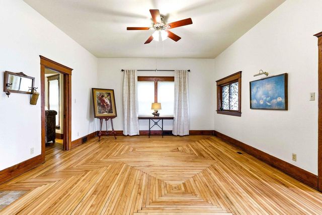 555 Pine Avenue, Hillsboro, WI 54634