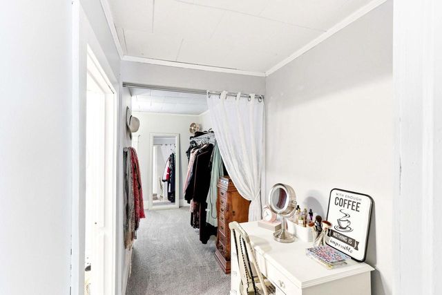 555 Pine Avenue, Hillsboro, WI 54634