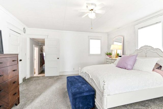 555 Pine Avenue, Hillsboro, WI 54634