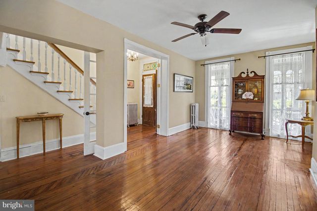 853 BERKELEY AVE, Trenton, NJ 08618