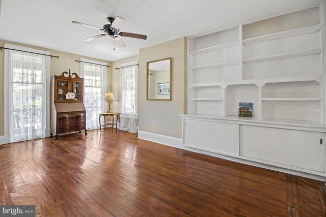 853 BERKELEY AVE, Trenton, NJ 08618