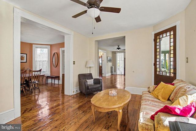 853 BERKELEY AVE, Trenton, NJ 08618